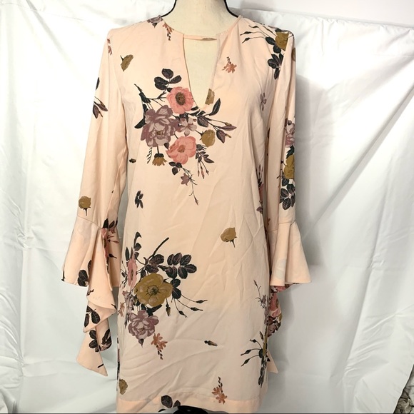 Leith pink floral long bell sleeve mini dress - Picture 2 of 11